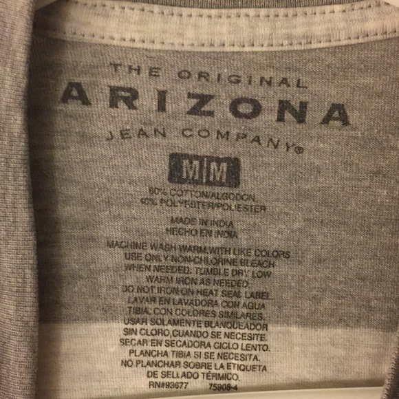 Grey and White Striped Tee. Men’s Size M. - Picture 3 of 4